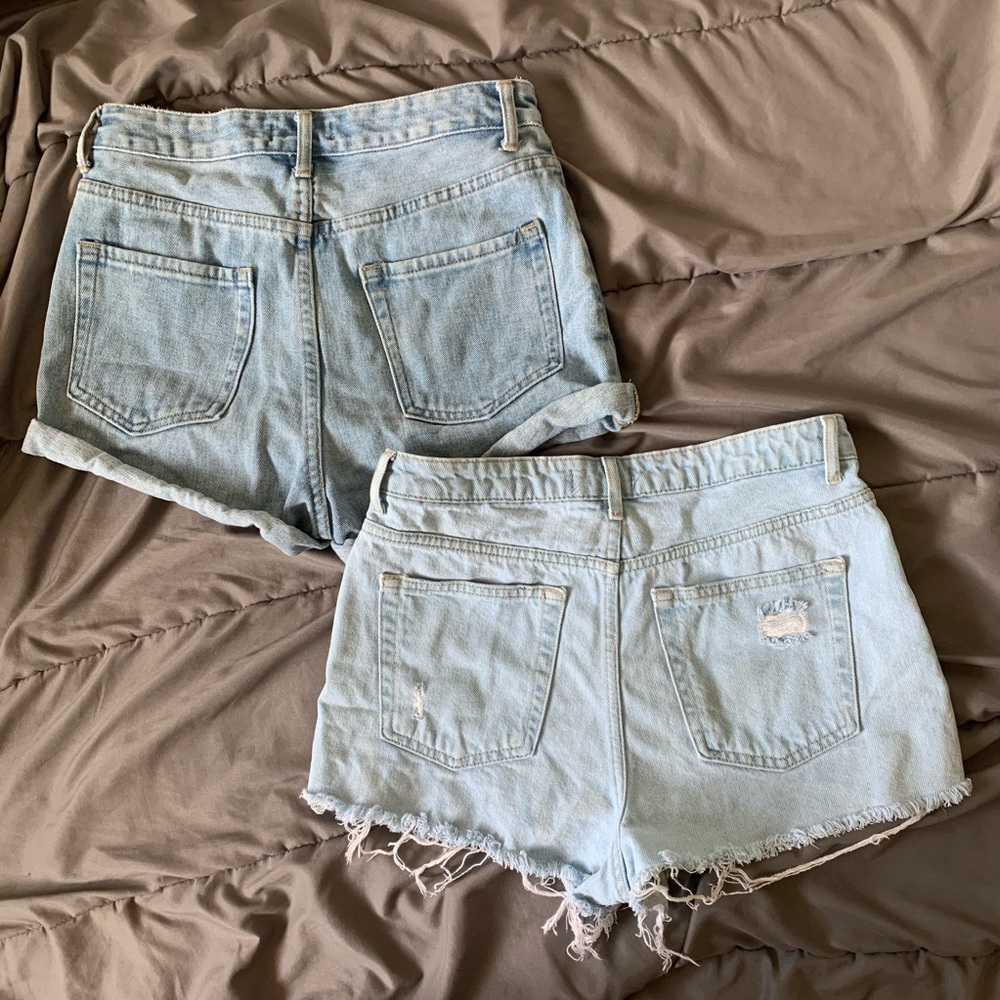 HIGH RISE DENIM SHORTS 🦋 - Picture 4 of 4